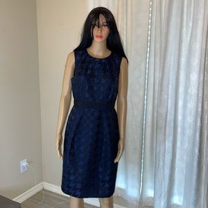 Carmen Marc valvo beautiful, modern houndstooth dress
